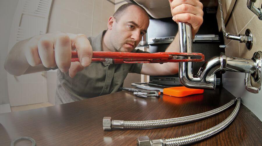 Professional clogged toilet repair in Gideon, MO